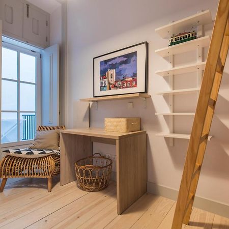 Lovelystay - 3 Bedroom Downtown Wonderwall Lisbona Esterno foto