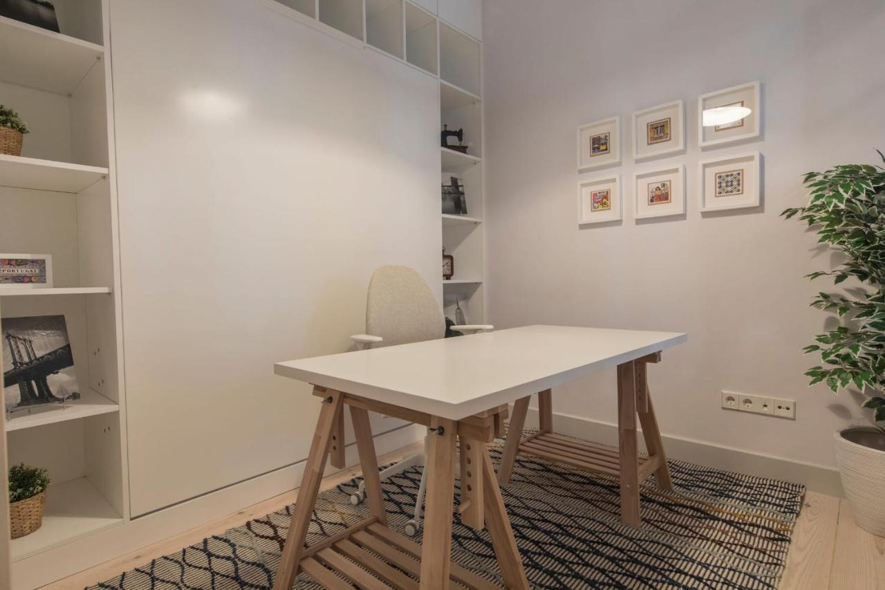 Lovelystay - 3 Bedroom Downtown Wonderwall Lisbona Esterno foto