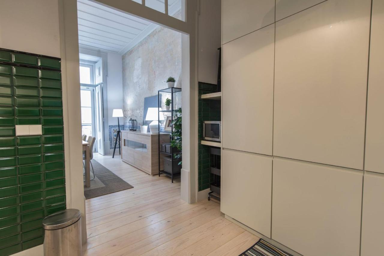 Lovelystay - 3 Bedroom Downtown Wonderwall Lisbona Esterno foto