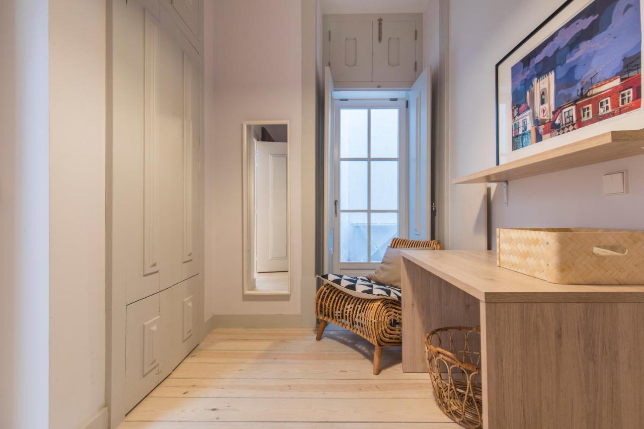 Lovelystay - 3 Bedroom Downtown Wonderwall Lisbona Esterno foto